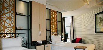 Zhengzhou Yujia Hotel Cultural Road Екстериор снимка
